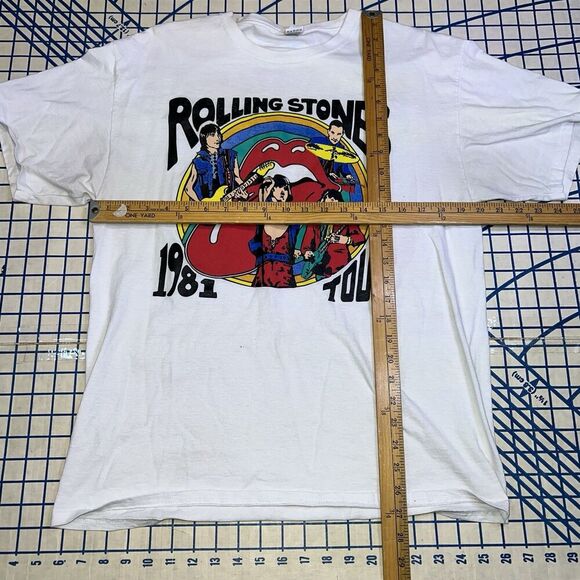 Rolling Stones 1981 Tour Shirt Size Large White Reprint Colorful - Picture 7 of 7
